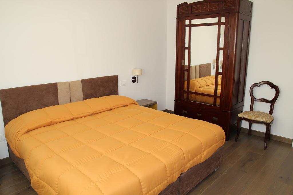 Suite Rosso & Nero Lecce Dış mekan fotoğraf