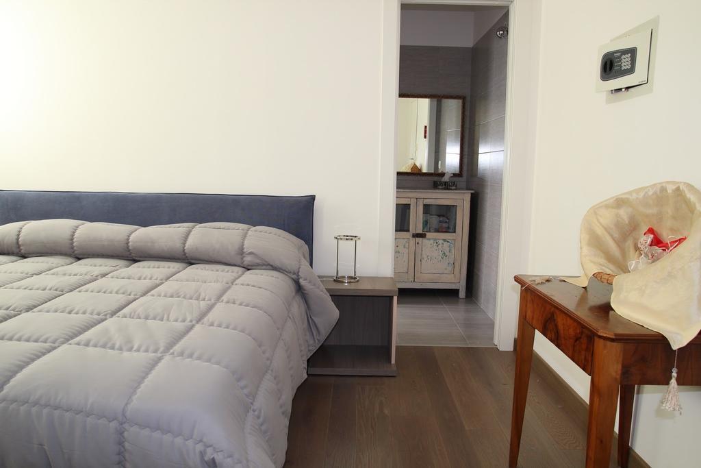 Suite Rosso & Nero Lecce Dış mekan fotoğraf