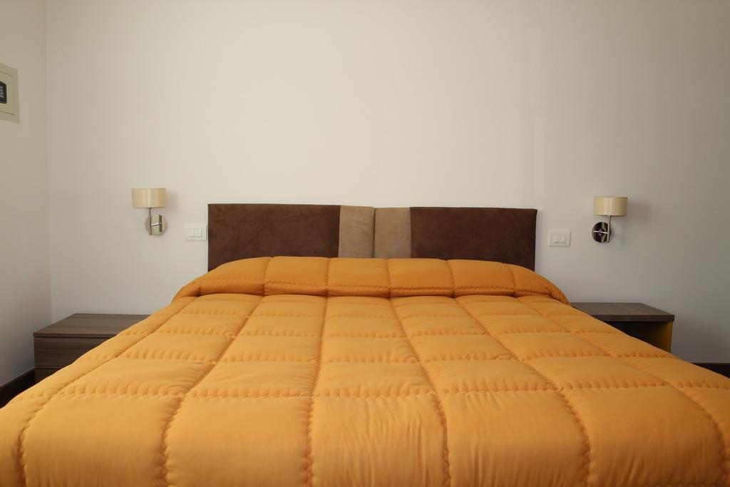 Suite Rosso & Nero Lecce Dış mekan fotoğraf